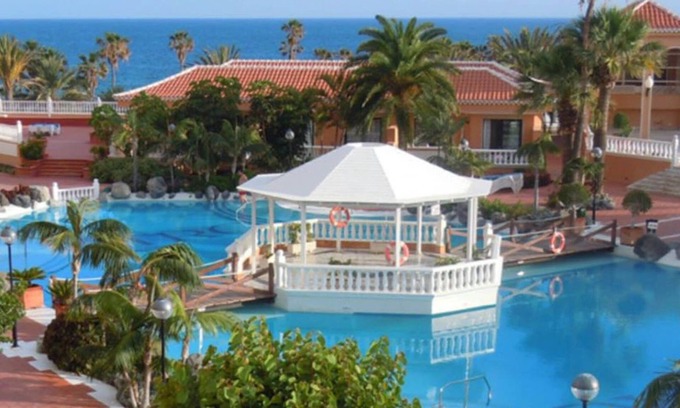 Arona Apartamento | Las Vistas TRG Tenerife Royal Gardens