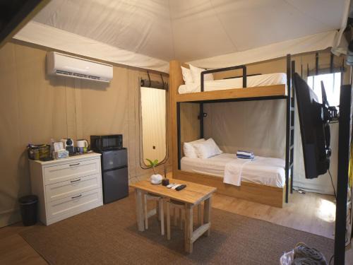 Dasol Otro | LasCalas Resort and Luxury Estate