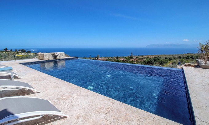 Scopello Villa | WWW.BAGLIORIDISICILIA.COM - LAST MINUTE 9/17 AUGUST!