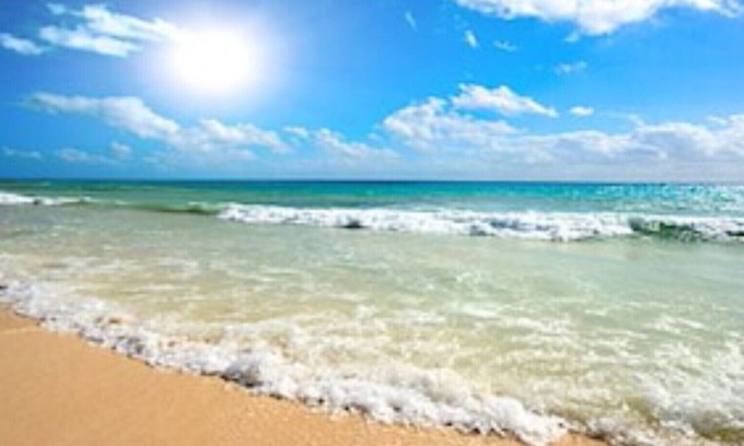 New Smyrna Beach Casa | 🧜‍♀️MAY, HS NEAR BEACH NCAU 2BR/2.5 🌴SLEEPS 7-POOL-CLOSE 2 FLAGLER🐬 GARAGE
