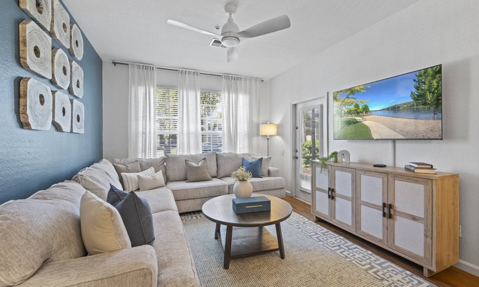 Windsor Palms Apartamento | Last Minute Disney Getaway! Luxury Condo with Private Balcony. Book Now! #119373