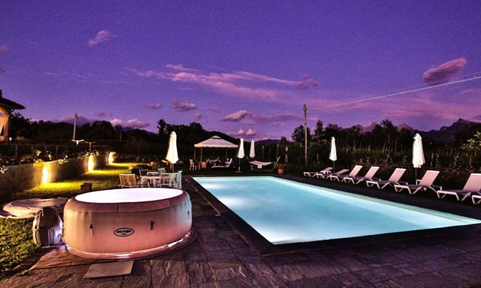 San Terenzo Monti Casa | OFERTA DE ÚLTIMO MINUTO: Villa exclusiva, piscina, barbacoa