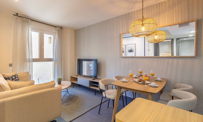 Barrio de La Latina Apartamento | Latina near famous rastro (Latina Toledo II)