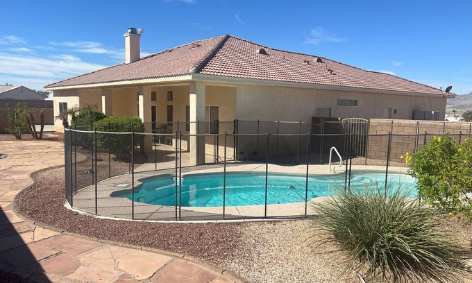 Bullhead City Casa | Laughlin Casinos, Colorado River, and Lake Mohave Minutes away