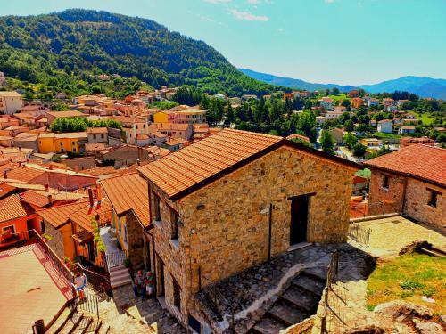 Sasso di Castalda Apartamento | Laura Guest House Sasso di Castalda