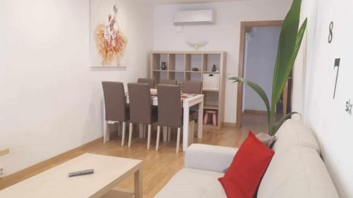 Viladecans Apartamento | Laura House - The Style Airport BCN