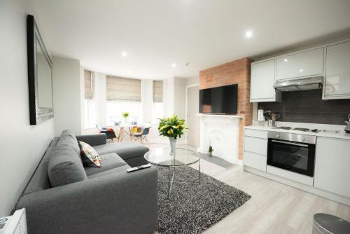 Reading Apartamento | Laurel House
