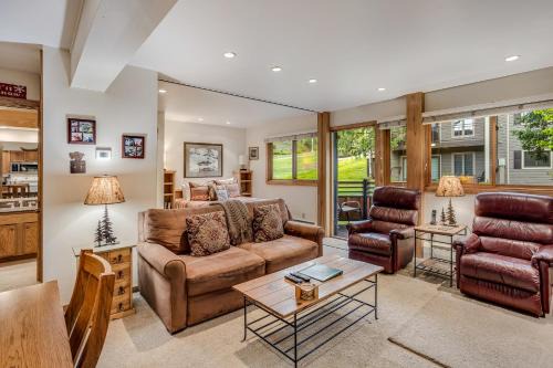 Snowmass Village Casa | Laurelwood Condominiums 408