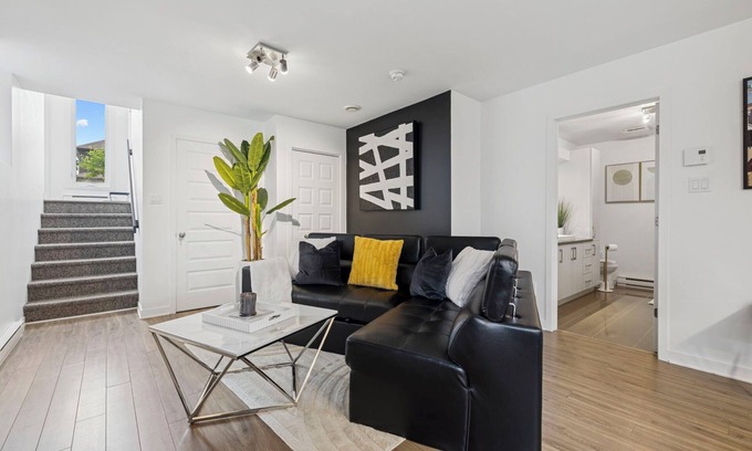 Laval Casa | Laval Furnished 1BR + Sofa Bed | Wifi + Utilities | Move-In Ready | 31+ Days