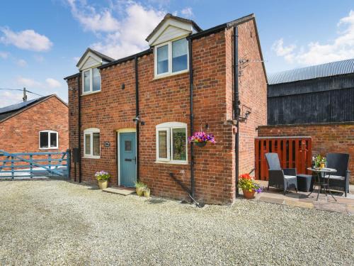 Bicton Casa | Lavender Cottage