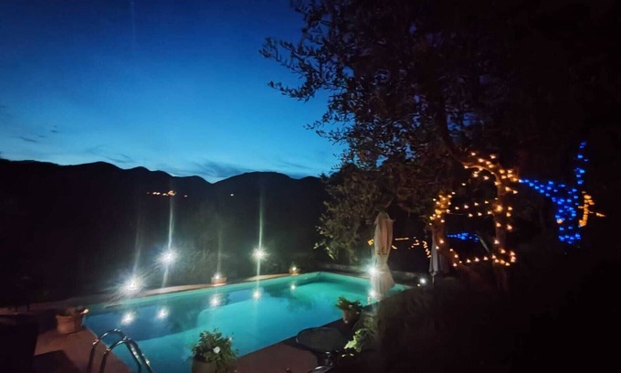 Massarosa Cabaña | LAVENDER COUNTRY COTTAGE IN TUSCANY