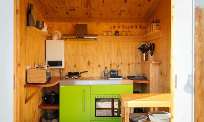 Lawrenny Cabina | Lavender - Luxury Dome with private hot tub, 15 min from beaches