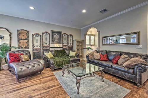 Barton Heights Casa | Lavish Austin Retreat 1 Mi to Downtown and Sixth St