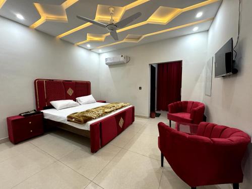 Fatehjang Casa | Lavish Guest Line