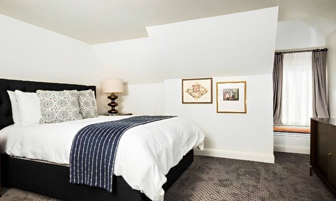 The Drag Casa | Lavishly Appointed Place with Best Amenities!