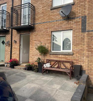 Newcastle Casa | Lawnfield Lodge