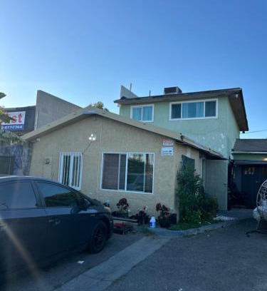 Inglewood Casa | LAX Victory