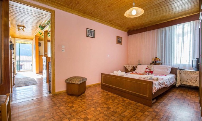 Kinyra Apartamento | Lazaros Maria