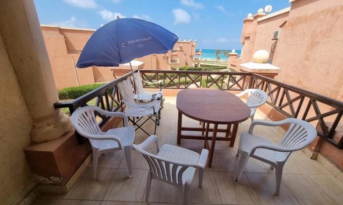 Sidi Abd El-Rahman Chalet De Esquí | Lazordy bay chalet (X7)