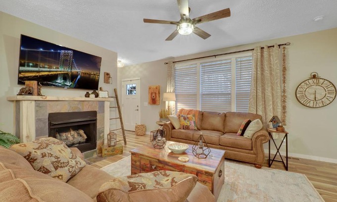 Boyne City Casa | Lazy Bear Inn