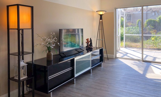 Fort Myers Beach Apartamento | Lazy Cuckoo Inn