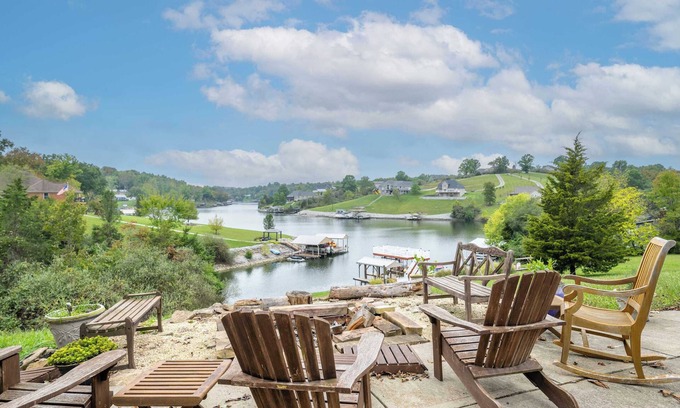 Williamstown Casa | Lazy Days – Waterfront for 12!
