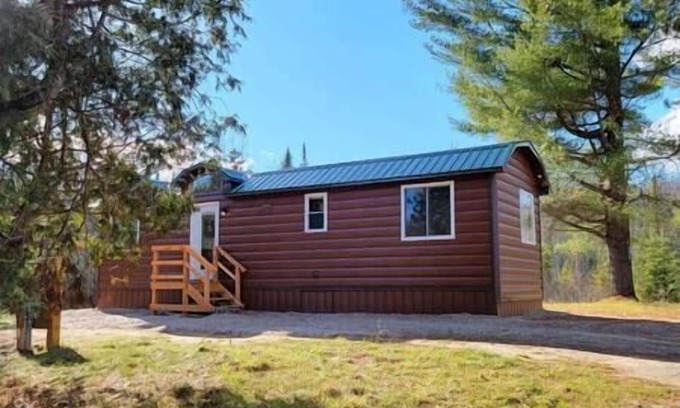Malone Cabina | Lazy Deer - Cabin on 50 acres w/Hot Tub and mountain view