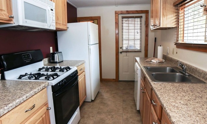 Estes Park Cabina | Lazy R Cottages: 6 2 Bedroom Cabin