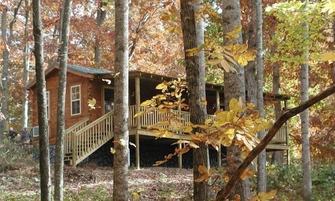 Hendersonville Cabina | Lazy Rocker Cabin en Apple Country en el oeste de N.C. Montañas