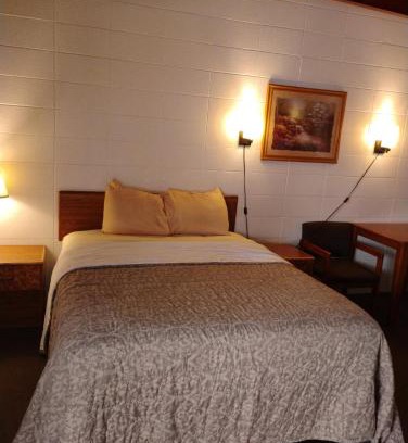 Rapid City Hotel | Lazy U Motel