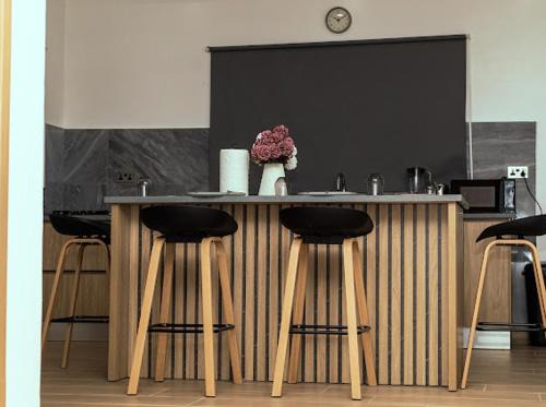 Tema Apartamento | LBA Plush Apartment