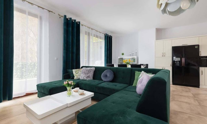 Wiselka Apartamento | Leśna 17 | Prestigious Apartment | Parking