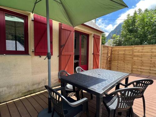 Cauterets Apartamento | Le 101 Chalet 3 chambres Terrasse Parking