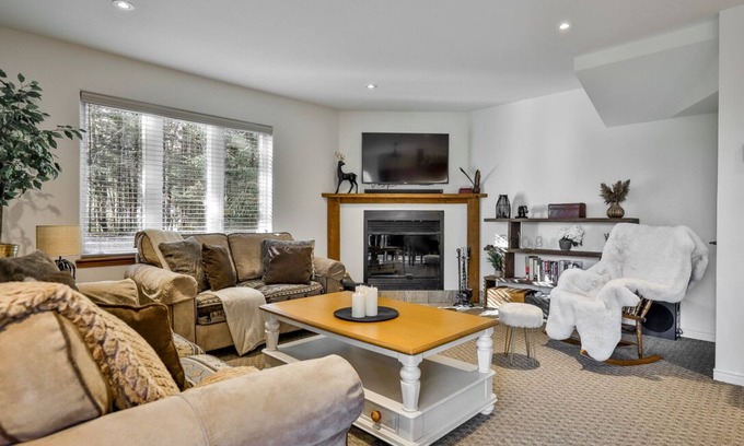Mont-Tremblant Casa | Le 1731 Tremblant king size bed/Piscine /Golf
