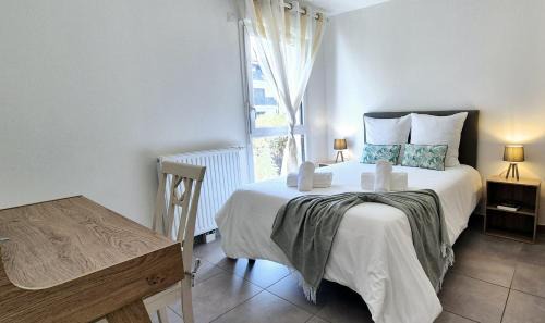 Audenge Apartamento | Le Banc d Arguin Escapade romantique Port et Piscine naturelle à proximité Terrasse Wifi Détente assurée