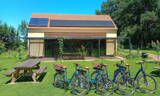Baugy Apartamento | Le Baugyte - Gîte D'étape et de Séjour - 14 Lits Simples
