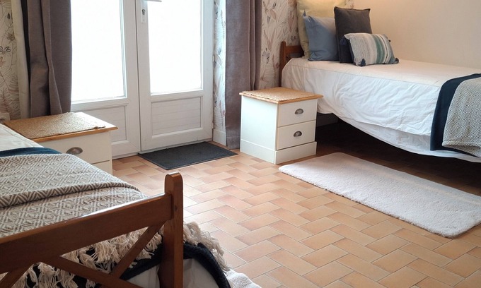 Saint-Aignan Cama Y Desayuno | Le Black Dog Bedroom 4