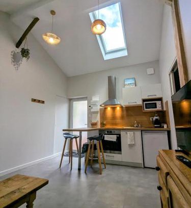 Riorges Apartamento | Le Bohème, sauna & spa
