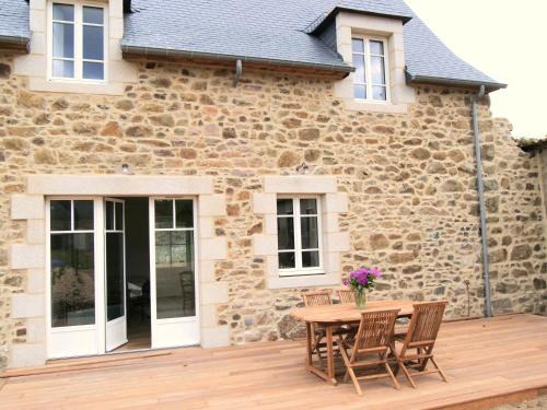 Pleneuf-Val-Andre Casa | Le bois salé - Maison de charme dans le parc du Domaine du Cloitre