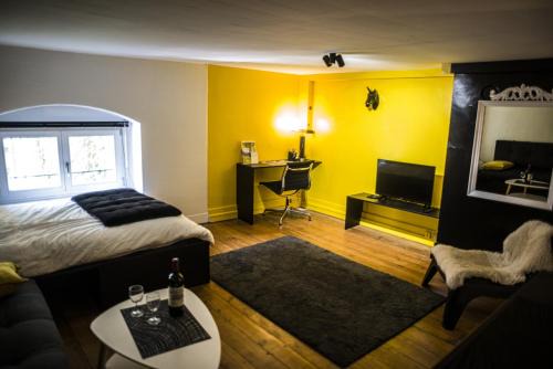 Besancon Old Town Apartamento | Le Boudoir Secret