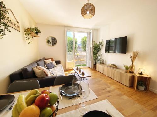 Secteur 4 Apartamento | Le Bourget, Grand appartement proche du centre