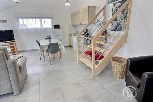 Plemet Casa | Le brulis