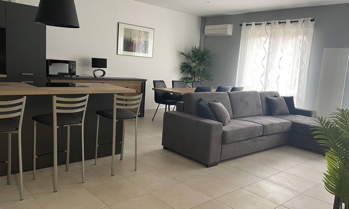 Chevannes Casa | Le Carioca