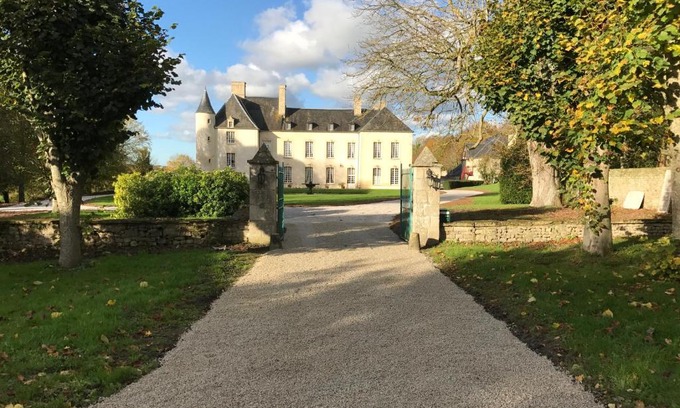 Asnieres-en-Bessin Cama Y Desayuno | Le Château d'Asnières en Bessin