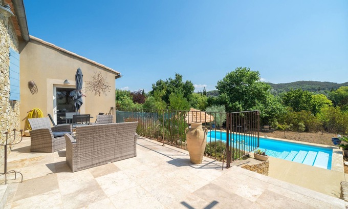 Saint-Romain-en-Viennois Apartamento | Le Chant des Cigales - Climatisé, piscine partagée