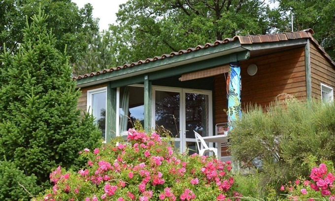 Courbiac Chalet De Esquí | The Relaxation Chalet: for 4 people