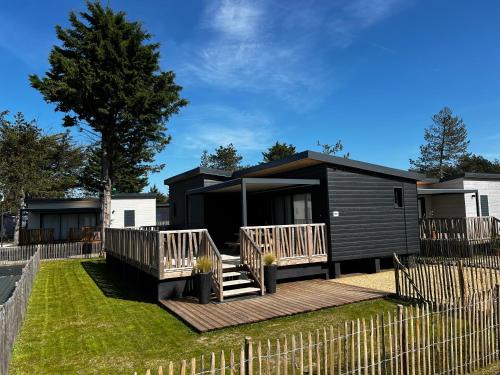 Jullouville Chalet De Esquí | Le Chalet d'Angel