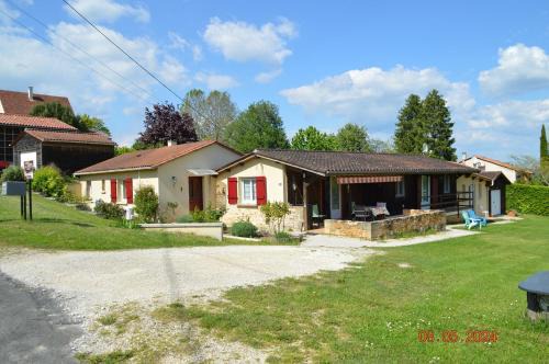 Sarlat-la-Caneda Cama Y Desayuno | Le chalet des Contries