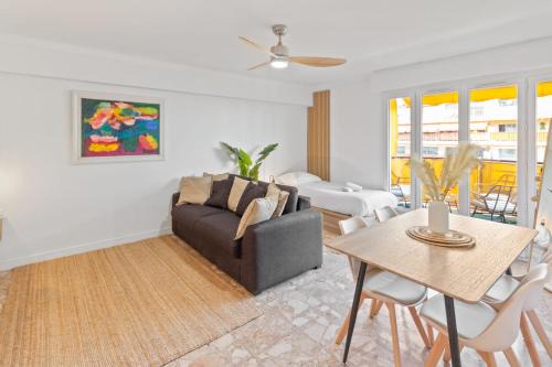 Riou - Petit Juas - Av de Grasse Apartamento | Le Chambord - Hypercentre - Spacious - Terrace