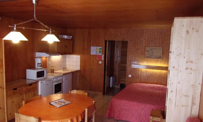 Besse-et-Saint-Anastaise Apartamento | Le Champbourguet